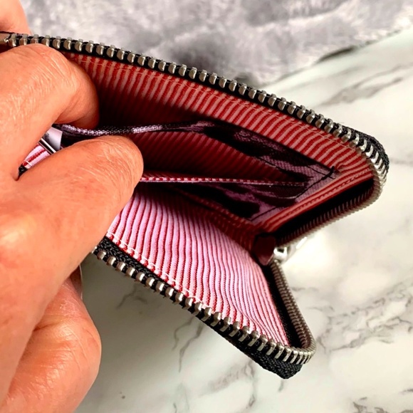 HERSHEL Johnny Wallet Rare Leopard Print NWT - Picture 5 of 13